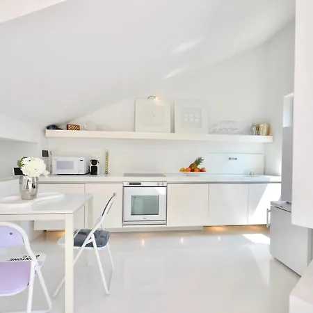 Penthouse Marina-seaview Jacuzzi And Terrace Appartement Rapallo