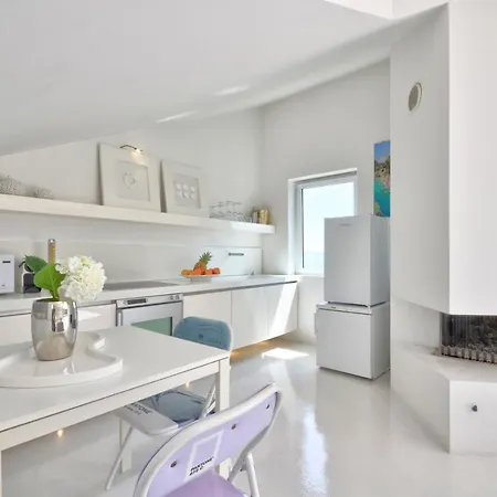 Penthouse Marina-seaview Jacuzzi And Terrace Apartment Rapallo
