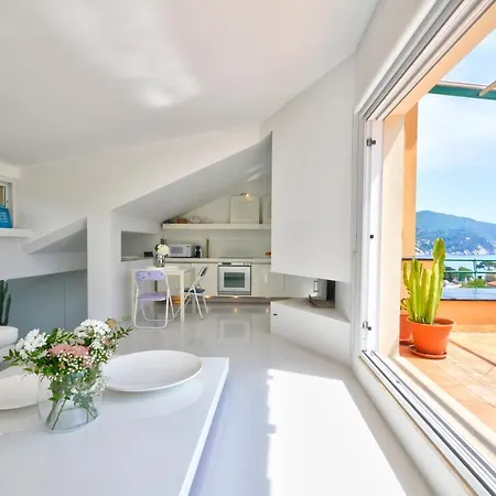 Apartment Penthouse Marina-seaview Jacuzzi And Terrace *