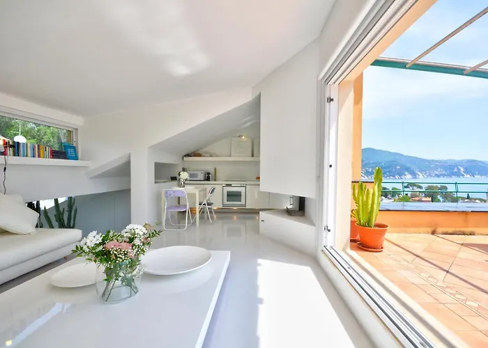 Apartmán Penthouse Marina-seaview Jacuzzi And Terrace *