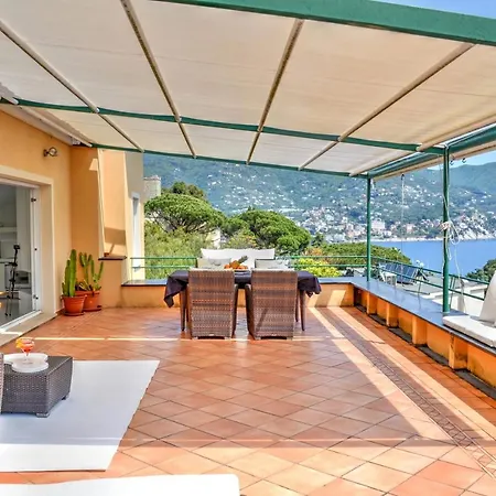 Penthouse Marina-seaview Jacuzzi And Terrace Apartment Rapallo