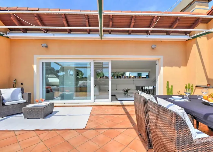 Apartment Penthouse Marina-seaview Jacuzzi And Terrace