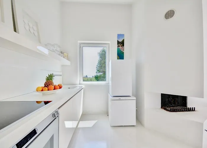 Apartment Penthouse Marina-seaview Jacuzzi And Terrace *